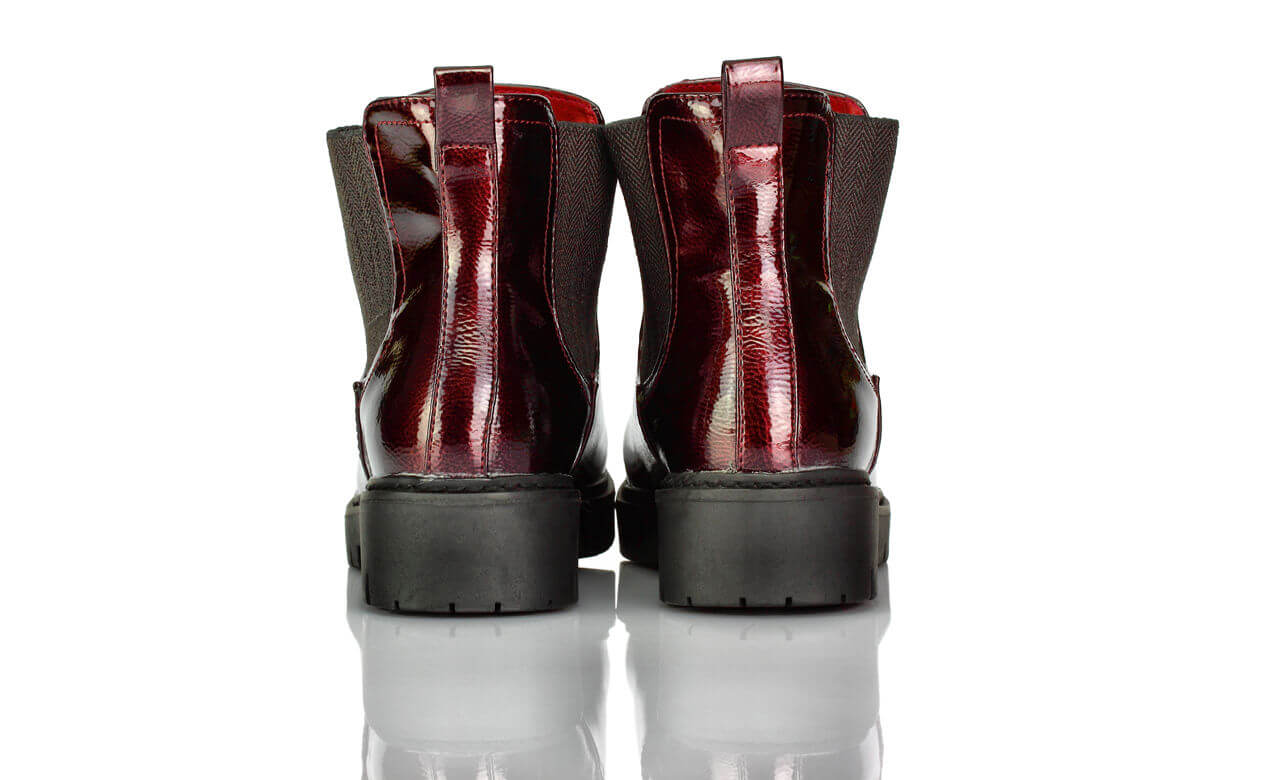 Stiefel Kurz Bordeaux Lack C&A