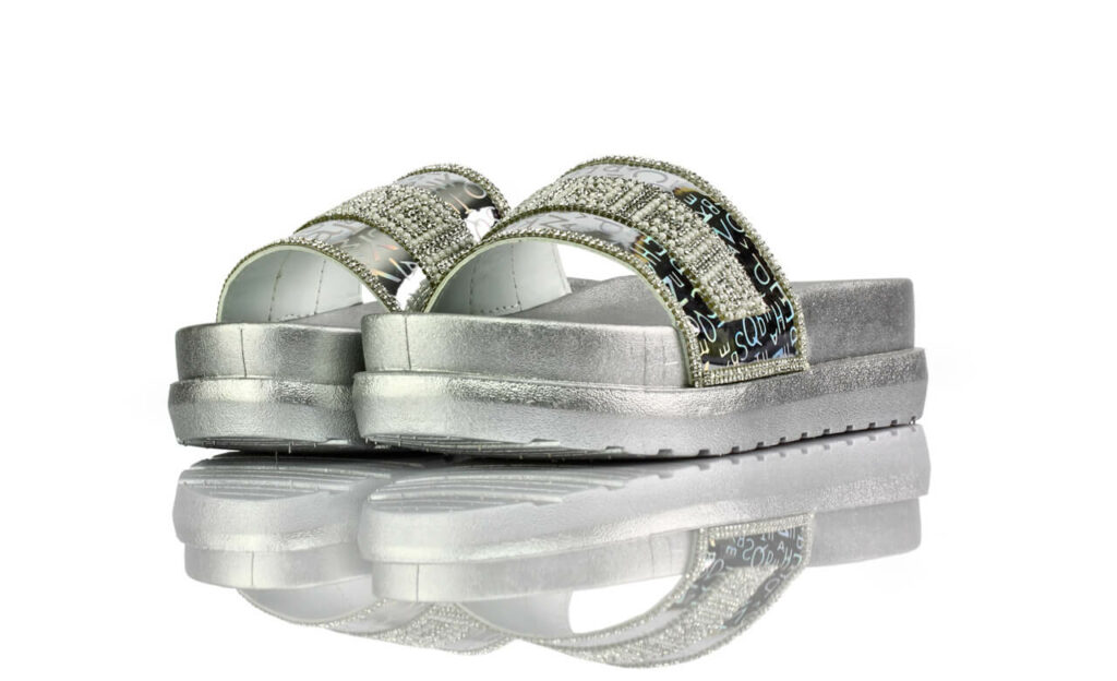 Badeschuhe Plateau Silber Juliet