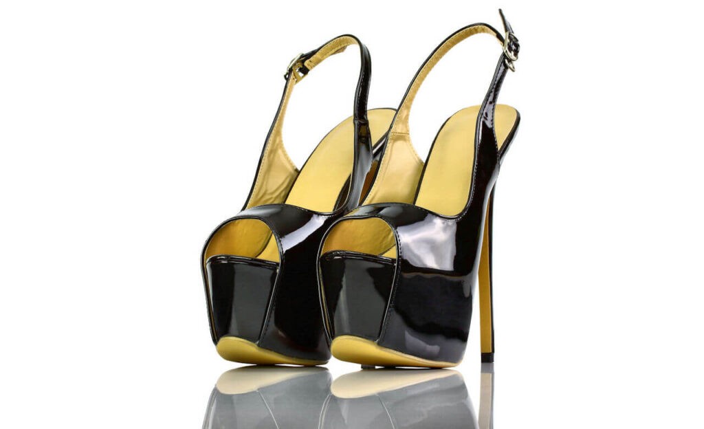 alt="Sandaletten Plateau Schwarz Lack Temu"