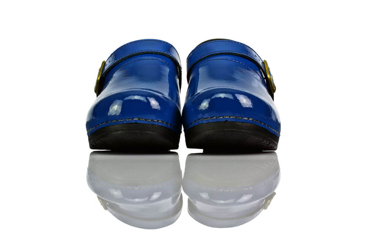 Clogs Blau Lack Sanita