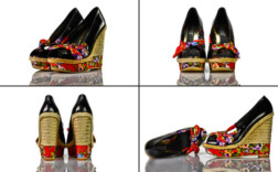 Pumps Peeptoe Plateau Keilabsatz Schwarz Lack Viseniya