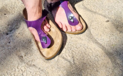 Birkenstock Gizeh Lack Lila