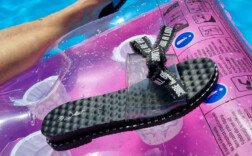 Badeschuhe Schwarz Transparent Glitzer Pvc Juliet